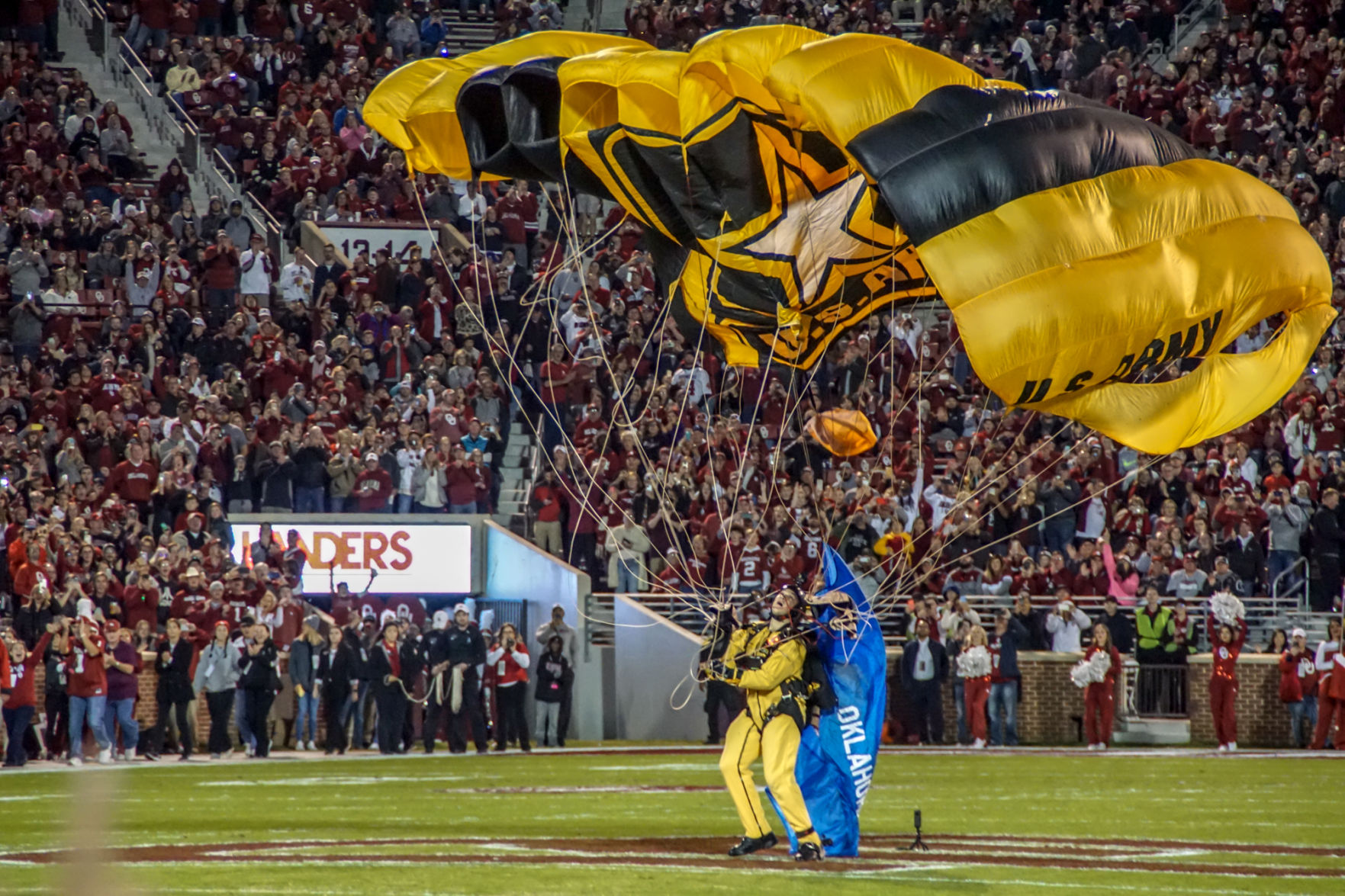 Golden Knight Paratrooper